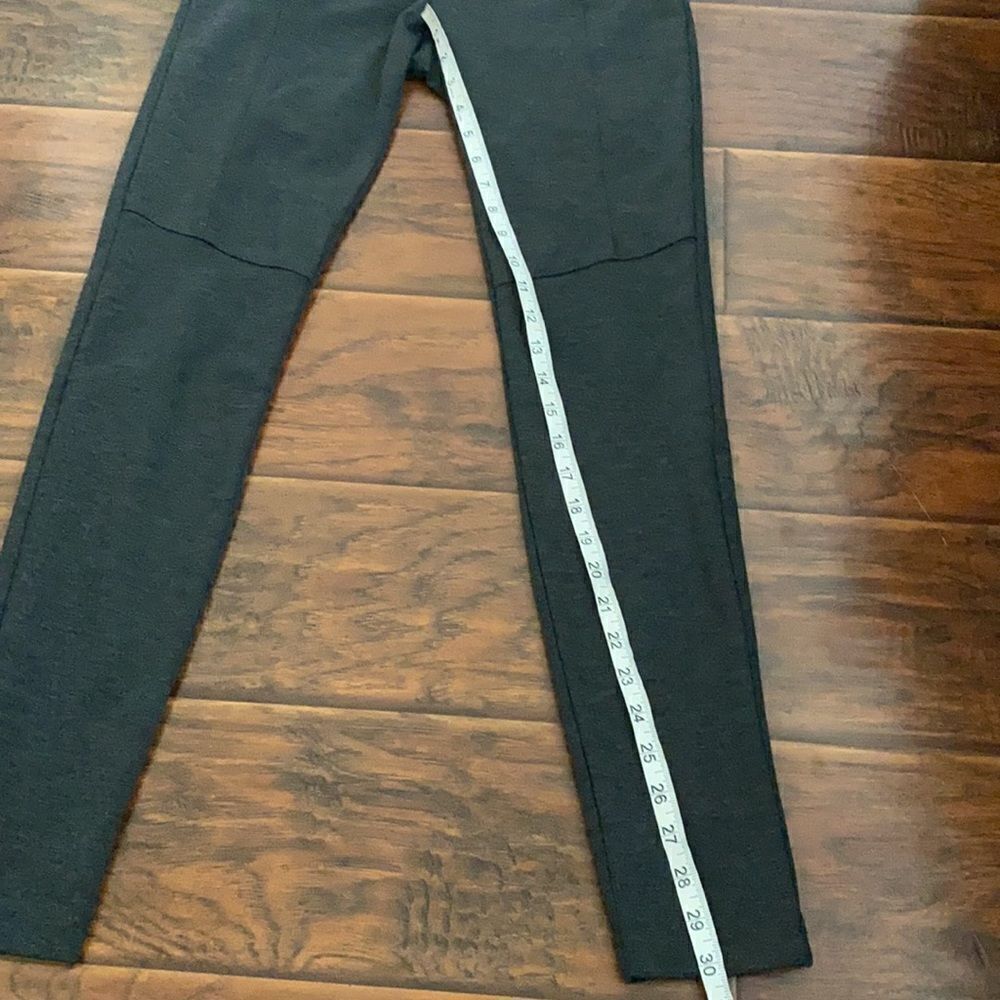 Kut From The Kloth Gray With Black Leggings - Picture 8 of 13